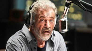 On-the-Line-Mel-Gibson.jpg